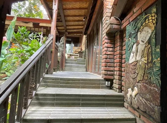 布连民宿 *